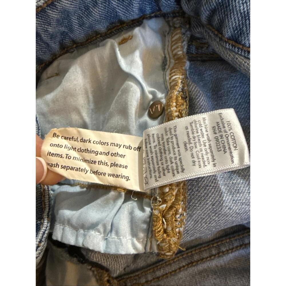 PacSun Light Wash Boho Equestrian Western Cactus‎ Floral Denim Cutoff Shorts 24 - Picture 5 of 12